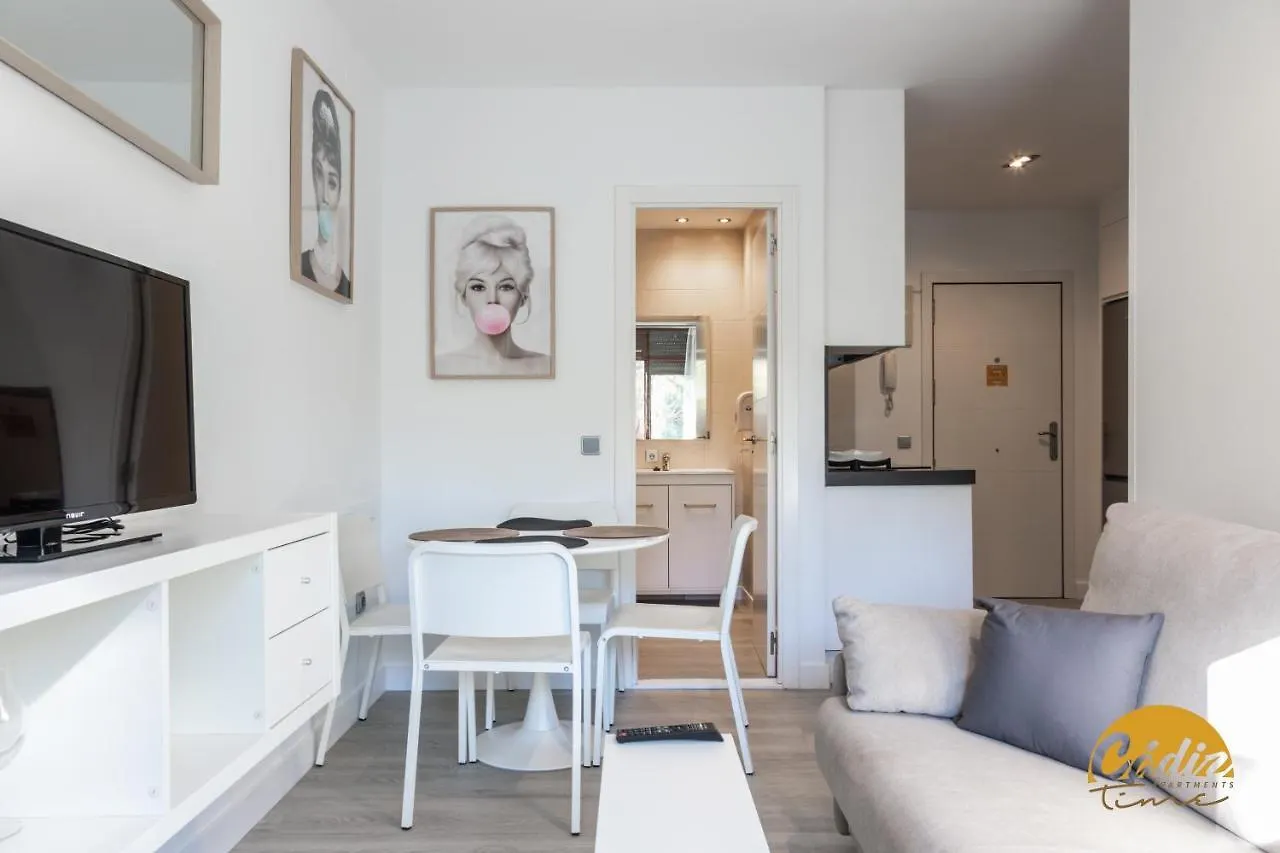 Apartment Estudio Plaza Mina By Cadiz Time
